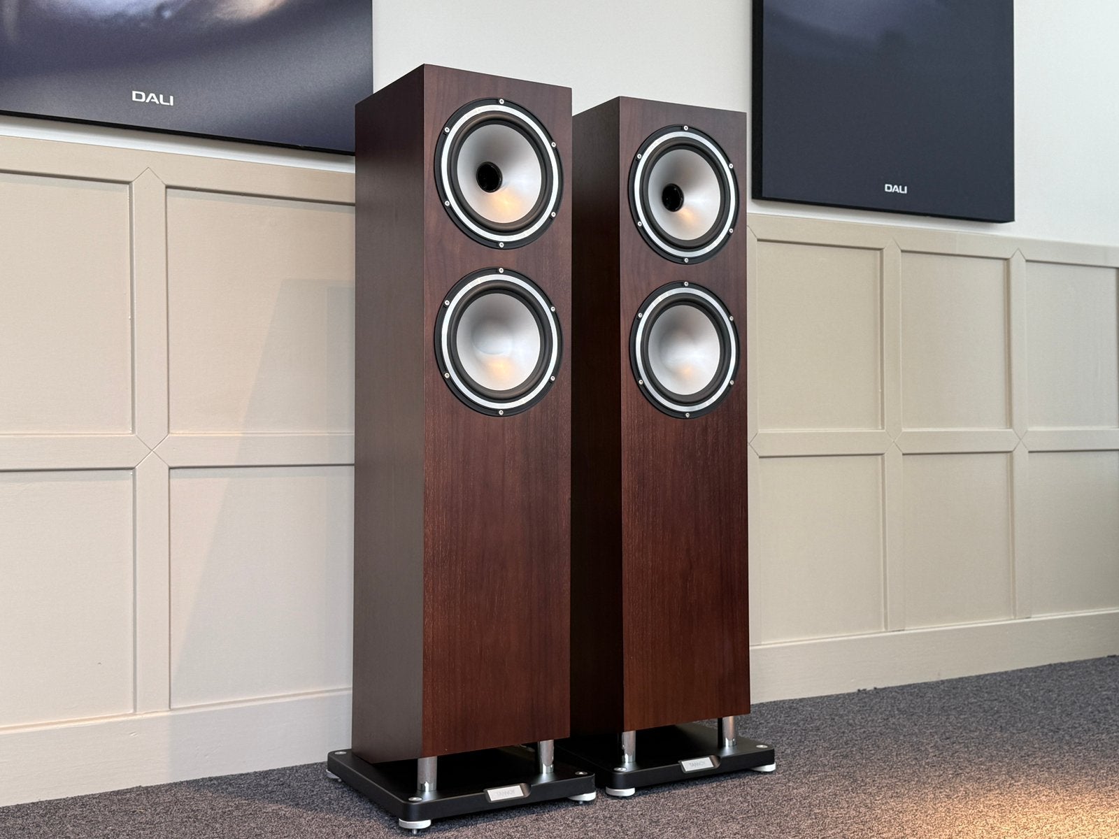 Tannoy Revolution XT 8F, Speakerset, Ophalen of Verzenden, Zo goed als nieuw, /