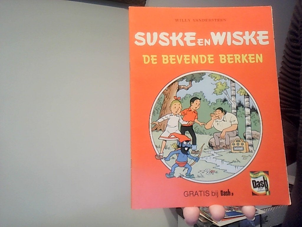 suske en wiske de bevende berken uitgave dash uit 1986, Eén stripboek, Ophalen of Verzenden, Zo goed als nieuw