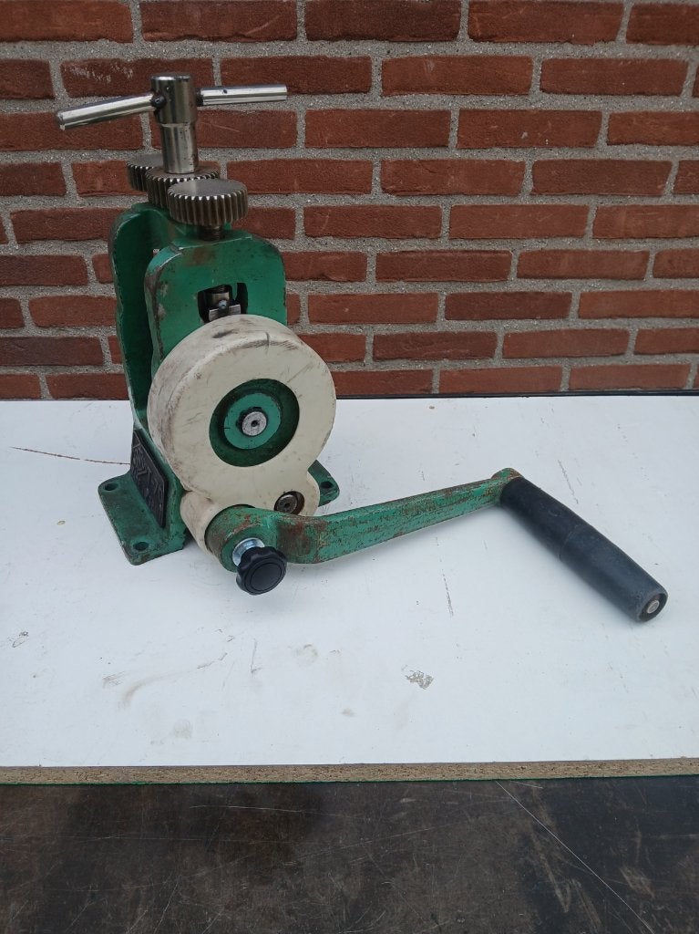 Tafellamineerder T-70, Ophalen, Gebruikt, Handmatig