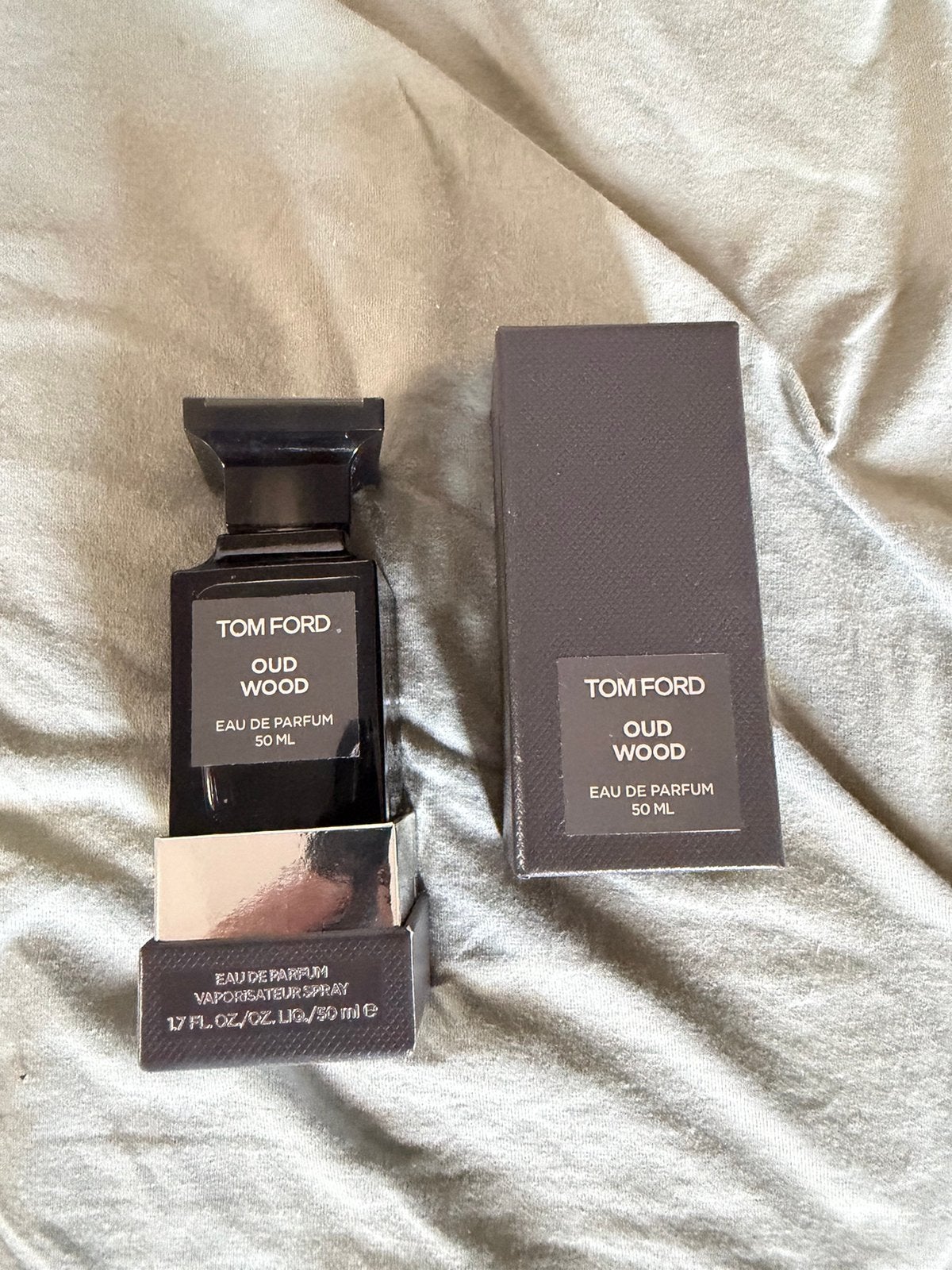 Originele Tom Ford Oud Wood 50 ml – Authentiek – Luxe Parfum, Ophalen of Verzenden, Zo goed als nieuw