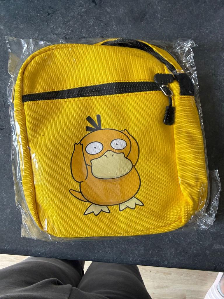 Nieuwe Gele Psyduck Schoudertas - Pokémon, Sieraden, Tassen en Uiterlijk, Overige merken, Minder dan 30 cm, Ophalen of Verzenden