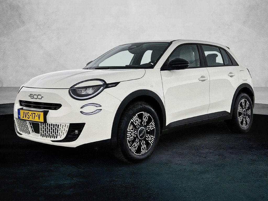 Fiat 600 1.2 145pk Hybrid Icon Automaat | Apple Carplay/Andr, Auto's, Fiat, Automaat, 145 pk, Stof, Gebruikt