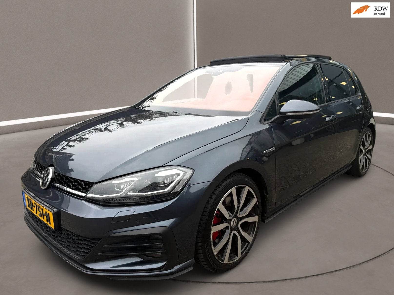 Volkswagen Golf 2.0 TDI GTD 184 Pk Automaat Airco Navi Xenon, Gebruikt, Euro 6, Blauw, Bedrijf