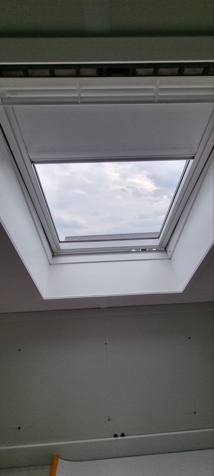 VELUX Dakraam GGL PK06 - Wit met rolgordijn en hor, Ophalen, Gebruikt, 80 tot 120 cm, 80 tot 120 cm