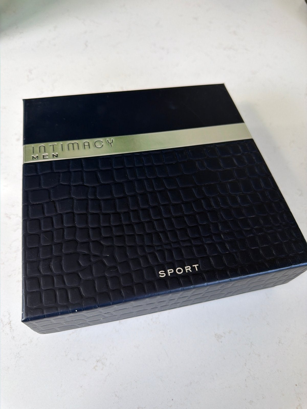 Intimacy Men Sport Geschenkset: Eau de Toilette & Deodorant, Sieraden, Tassen en Uiterlijk, Uiterlijk | Parfum, Ophalen of Verzenden