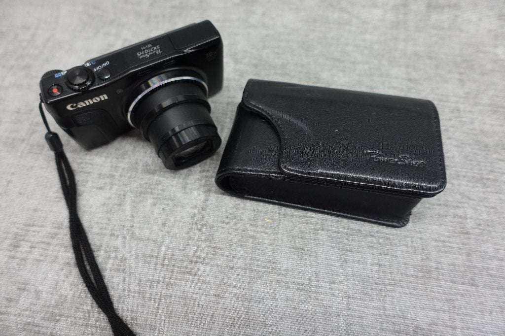 CANON PowerShot SX710 HS Digital Camera / Fototoestel DEFECT, Ophalen of Verzenden, Niet werkend, Canon, 8 keer of meer