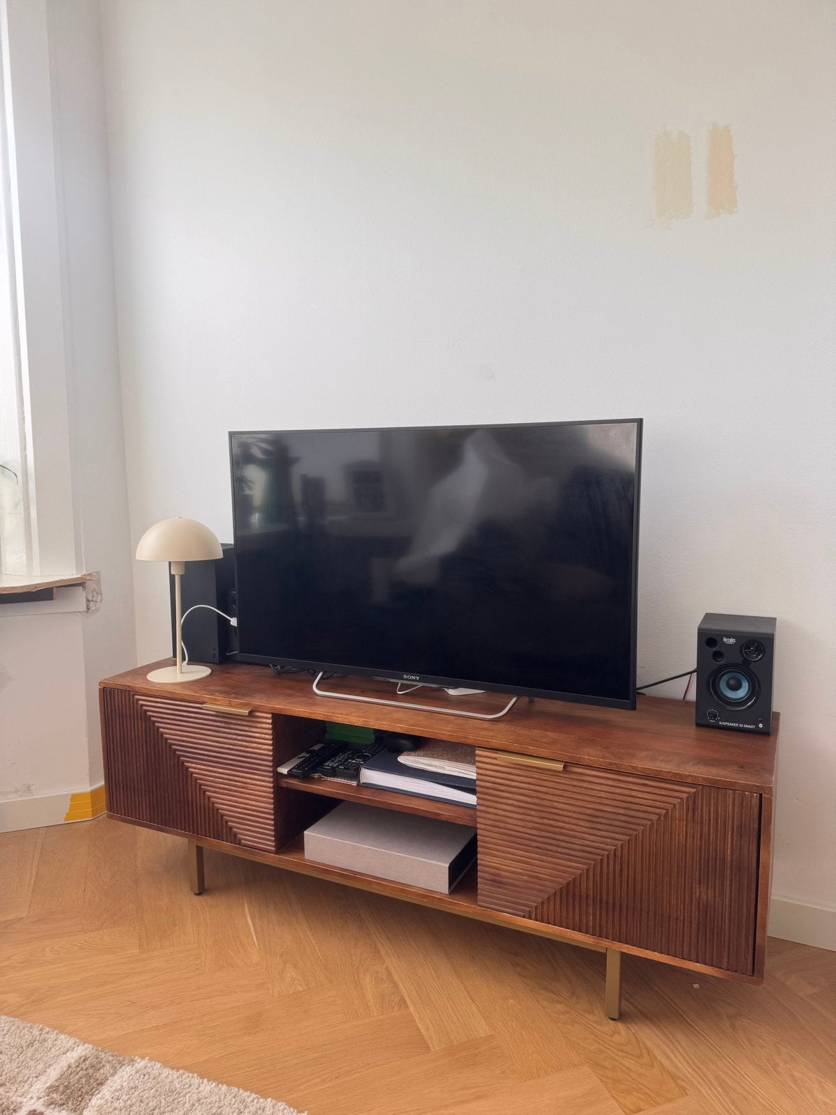 Sony KDL-42W705B Full HD TV met afstandsbediening