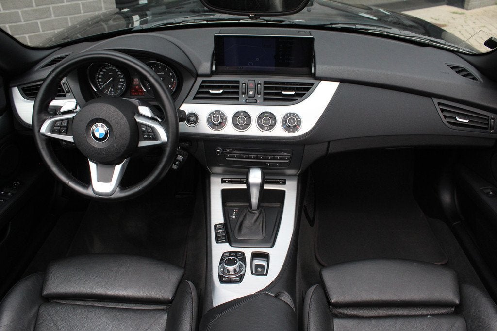BMW Z4 Roadster sDrive30i Executive / Leer / Stuur/stoelverw, Auto's, BMW, Automaat, Euro 5, Achterwielaandrijving, Gebruikt