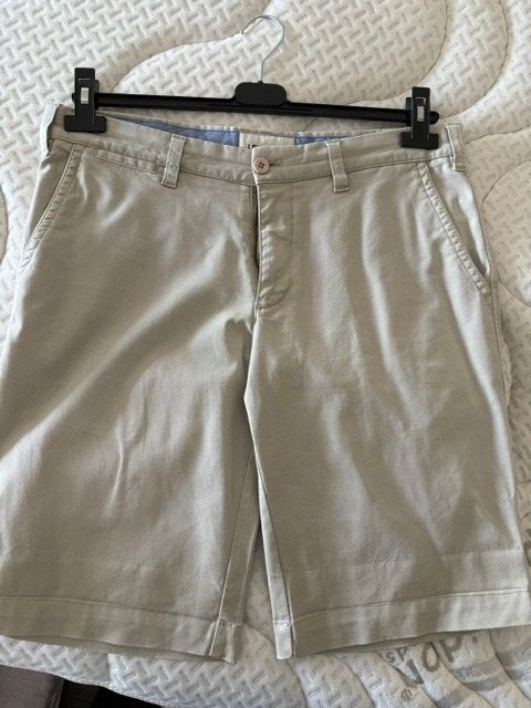 Short Lois maat 34, Maat 52/54 (L), Beige, Ophalen of Verzenden, Zo goed als nieuw