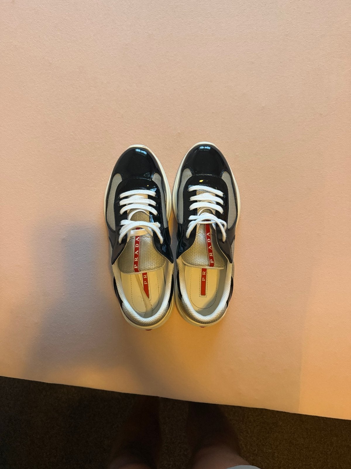 Prada Sneakers Zwart/Grijs - Maat 42, Ophalen of Verzenden, Gedragen, Zwart, Sneakers of Gympen