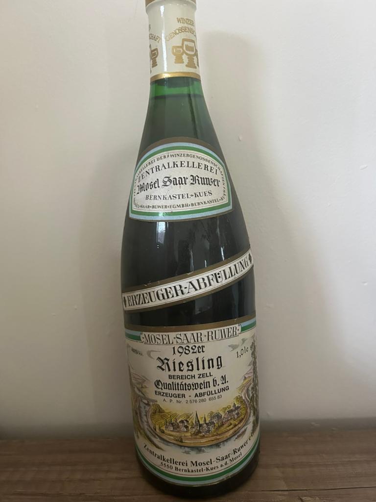 Riesling 1982 mosel saar ruwer, Ophalen, Frankrijk, Rode wijn