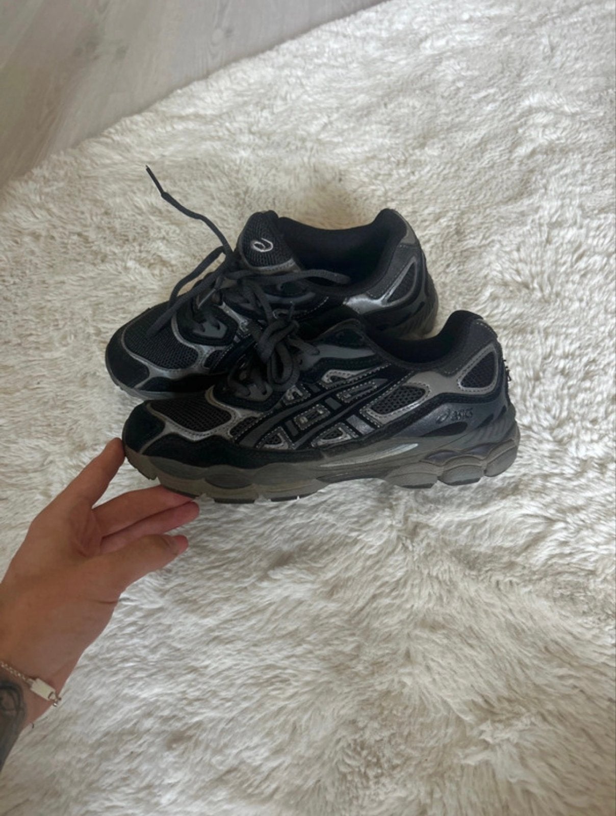Asics GEL zwarte, Ophalen of Verzenden, Gedragen, Zwart, Sneakers of Gympen