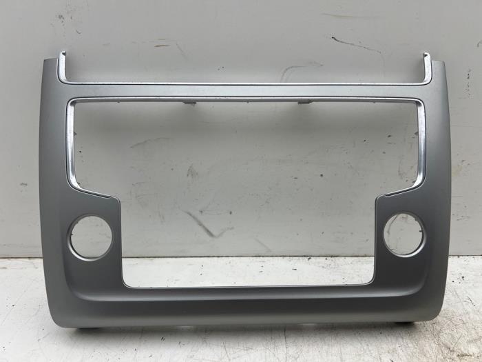 Radio omlijsting van een Volkswagen Polo, Auto-onderdelen, Dashboard en Schakelaars, Gebruikt, -, Volkswagen, -