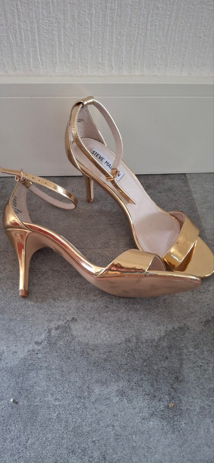 Steve Madden gouden pumps stiletto 7 5 38, Overige kleuren, Steve Madden, Zo goed als nieuw, Sandalen of Muiltjes