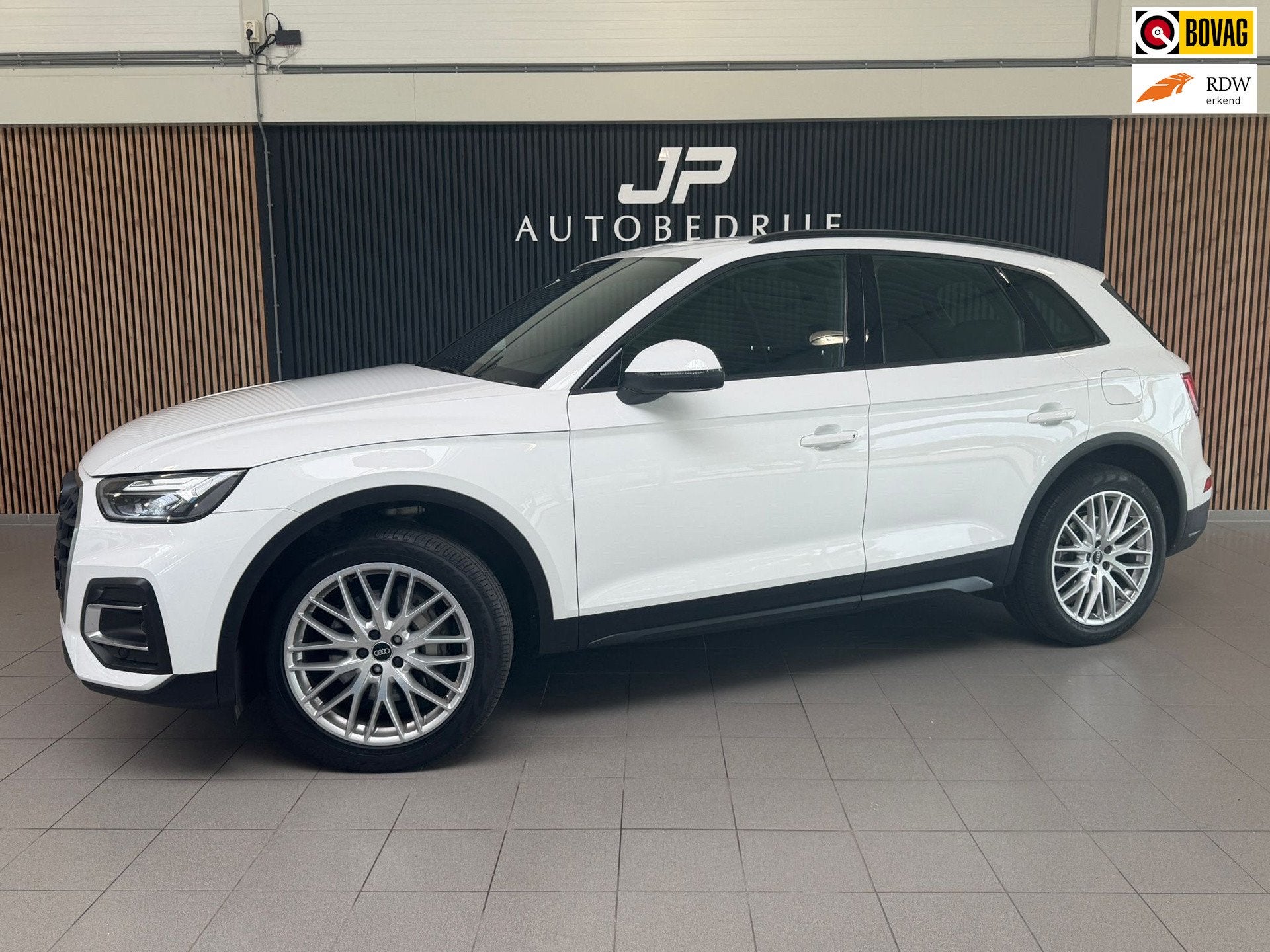 Audi Q5 50 TFSI e S-LINE|AUTOMAAT|CRUISE|20INCH|APPLECARPLAY, Automaat, Automatische klimaatregeling, Gebruikt, 4 cilinders
