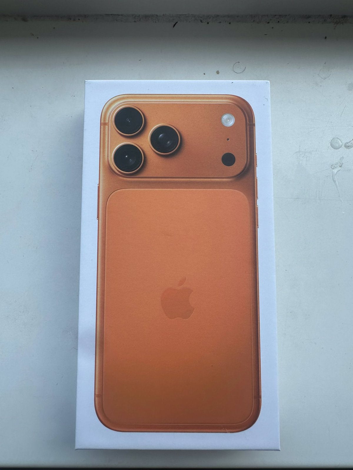 Sealed iPhone 17 pro Max, Telecommunicatie, Mobiele telefoons | Apple iPhone, Ophalen of Verzenden, Zo goed als nieuw, Zwart, 1 TB