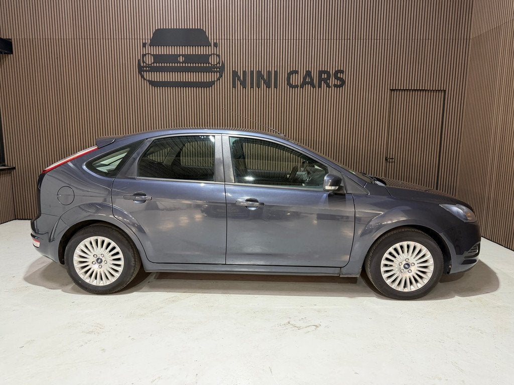 Ford Focus 1.8 Titanium Flexi Fuel Nieuwe apk, 125 pk, Gebruikt, 4 cilinders, Euro 4