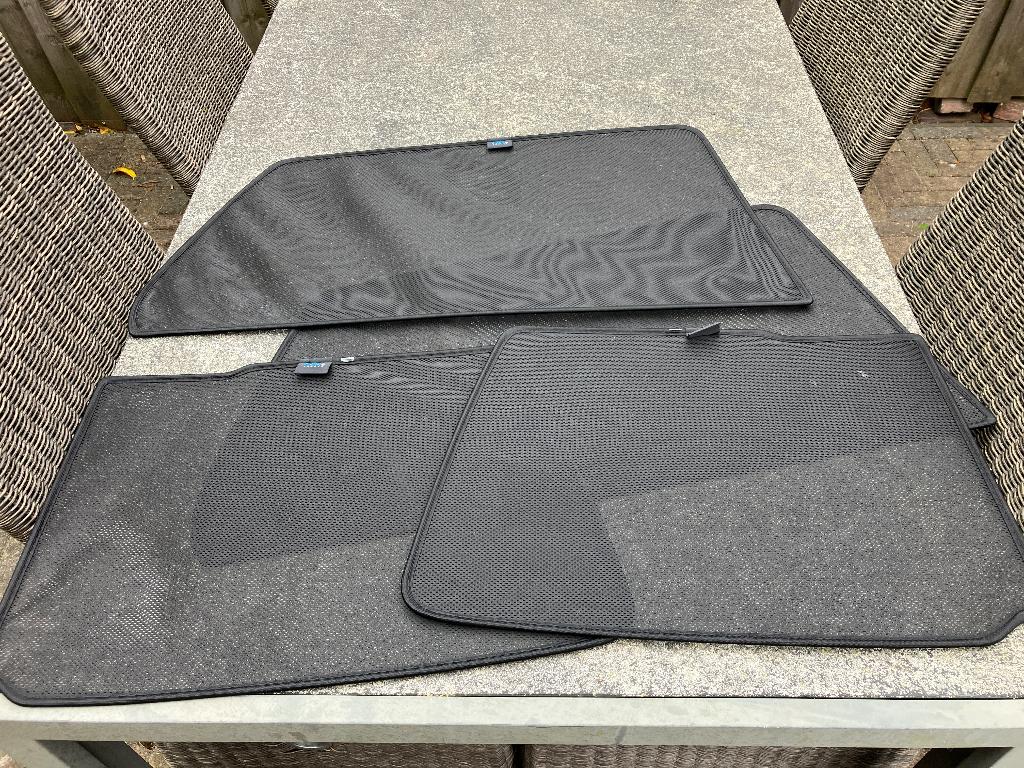 Car shades zonneschermen Golf 4 Sonniboy, Ophalen, Zo goed als nieuw