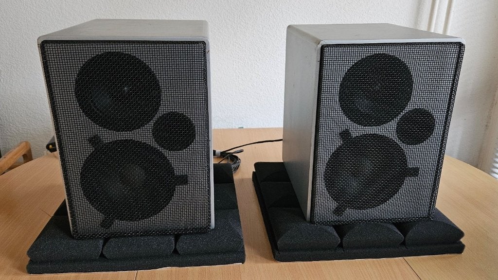 RFT Hifi Boxes BR25 in zilver, Ophalen of Verzenden, Zo goed als nieuw