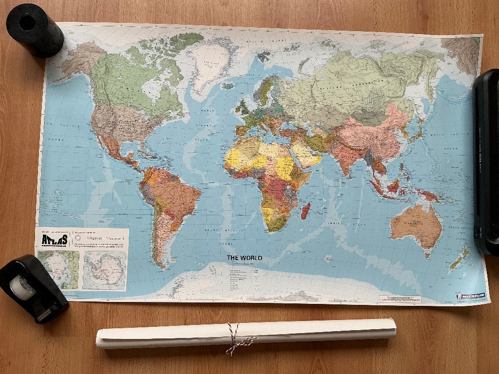2 posters van de wereld, gratis, Ophalen, A1 t/m A3, Film en Tv
