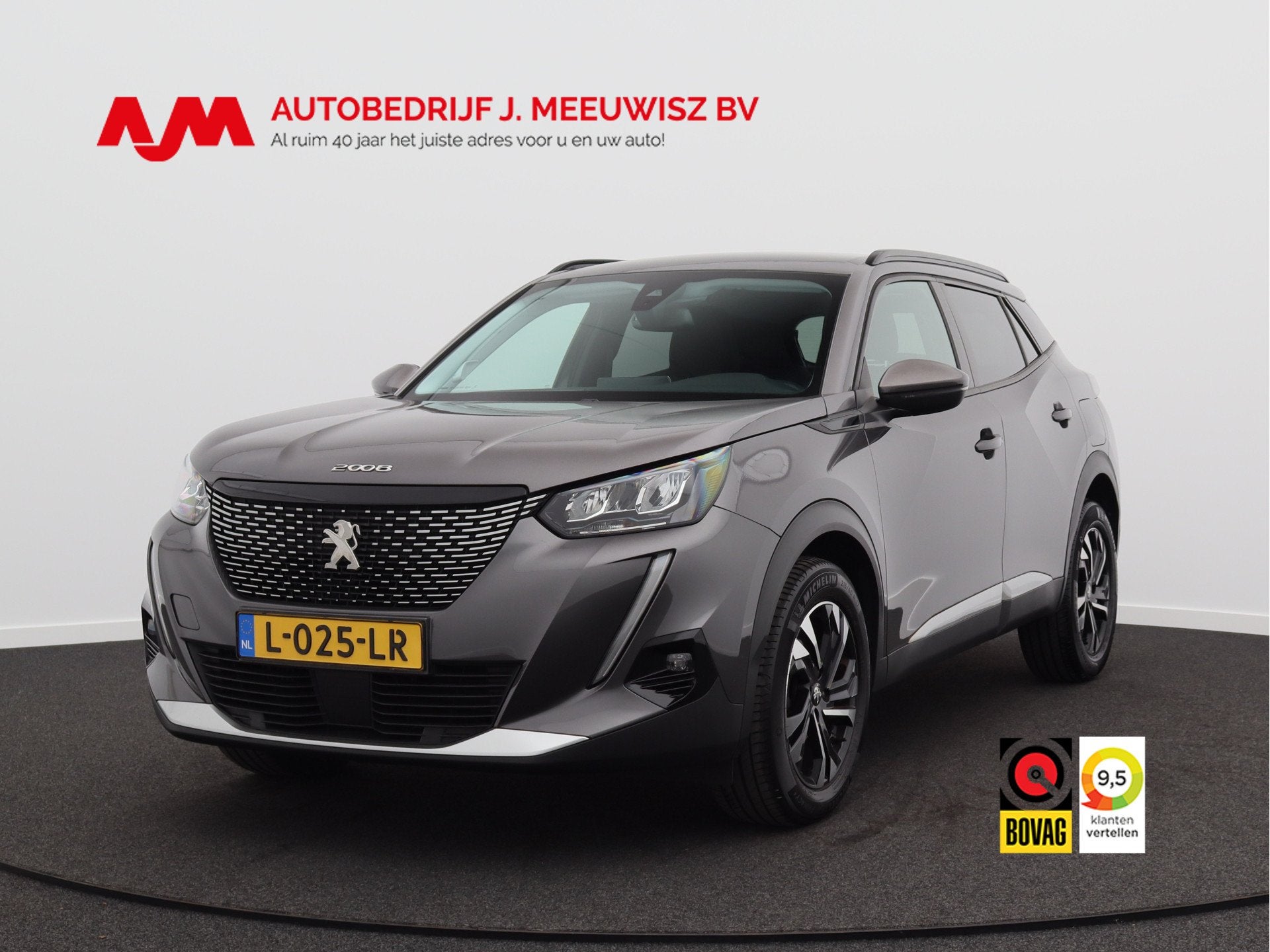 Peugeot 2008 1.2 PureTech Allure Pack/ zeer mooi! (bj 2021), Auto's, Peugeot, 101 pk, Gebruikt, 1199 cc, Leder en Stof