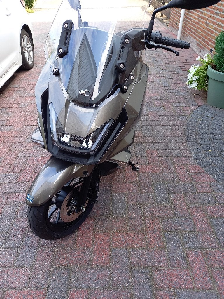 Kymco Skytown 50, Ophalen, Overige modellen, Maximaal 45 km/u, Zo goed als nieuw