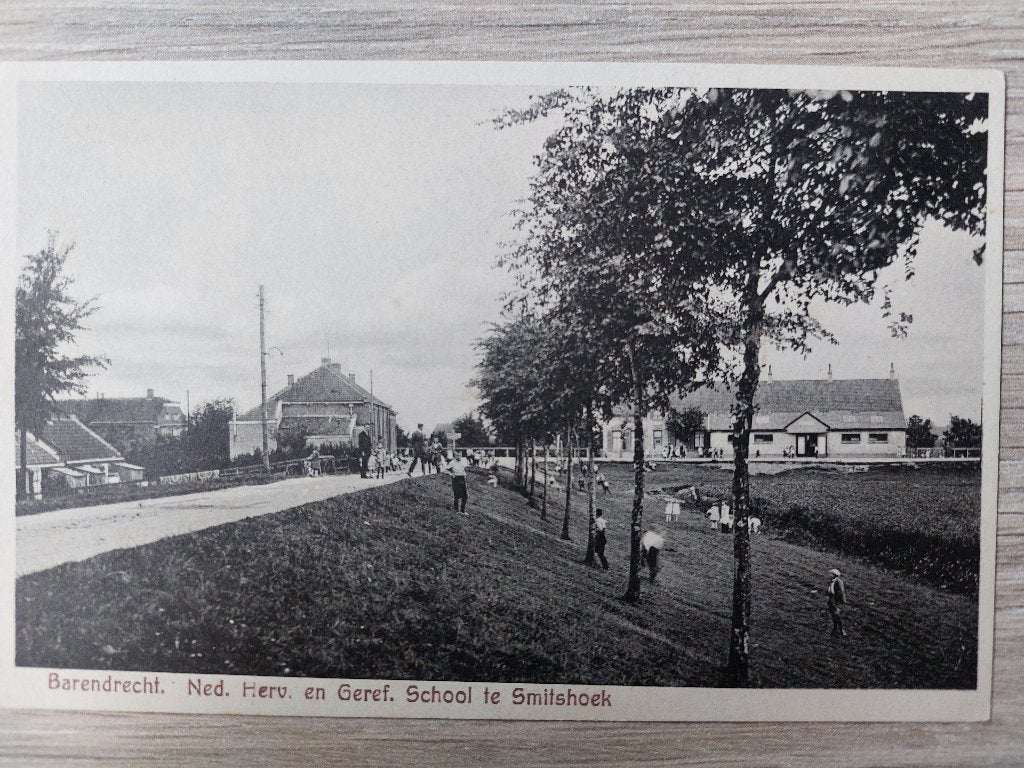Oude ansicht Barendrecht Ned. Herv. en Geref. School 1931, Verzamelen, Ophalen of Verzenden, 1920 tot 1940, Gelopen, Zuid-Holland