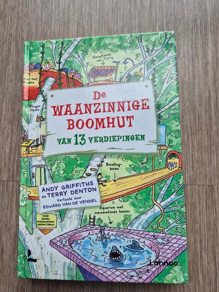 De Waanzinnige boomhut van 13 verdiepingen, Ophalen of Verzenden, Zo goed als nieuw, Fictie algemeen