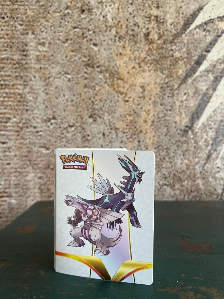 Pokémon Kaarten Boekje - Dialga & Palkia, Ophalen of Verzenden, Zo goed als nieuw, Boek of Catalogus
