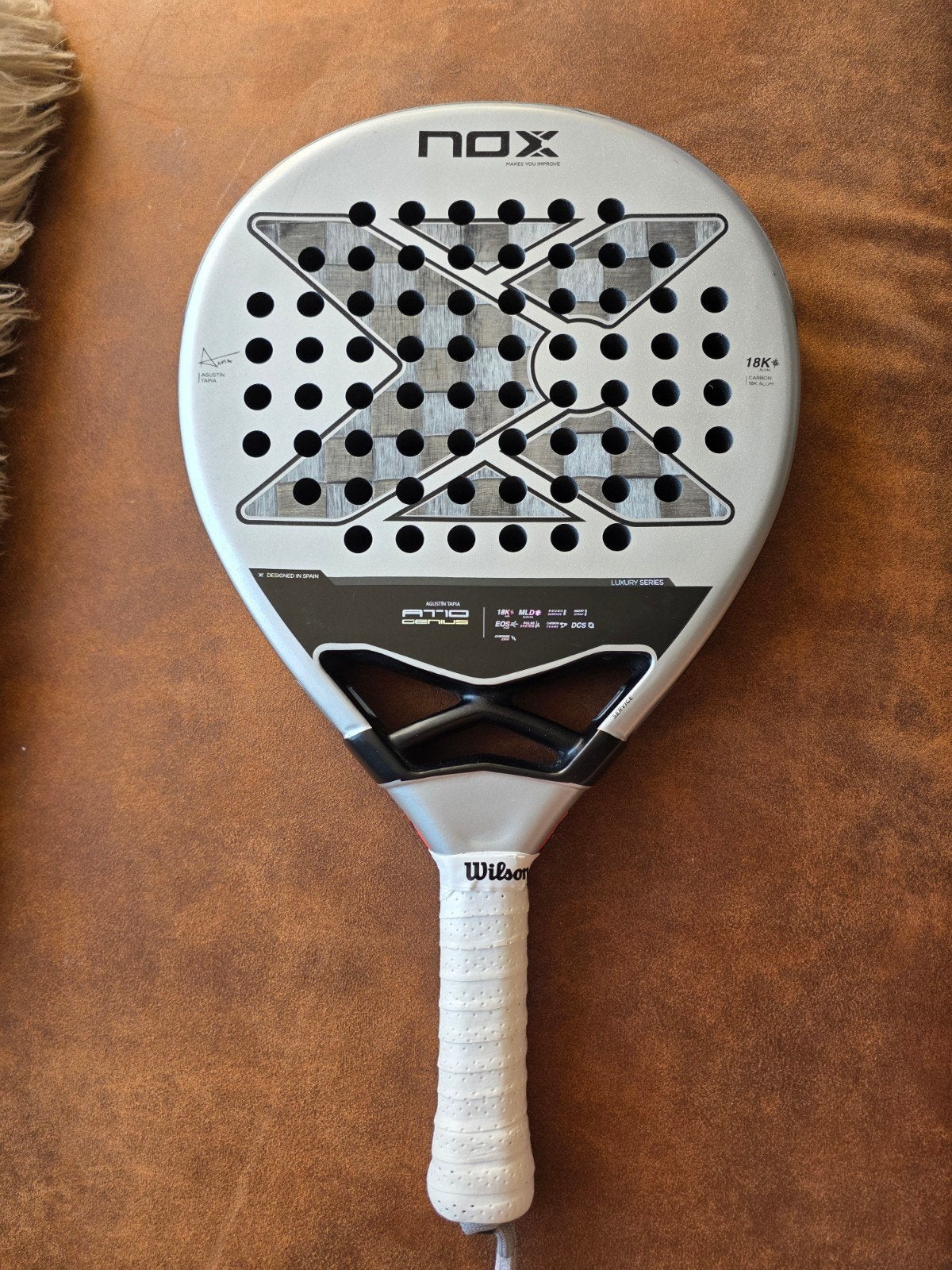 Nox AT10 18K 2024 Padelracket - Agustín Tapia, Ophalen of Verzenden, Zo goed als nieuw, Padelracket