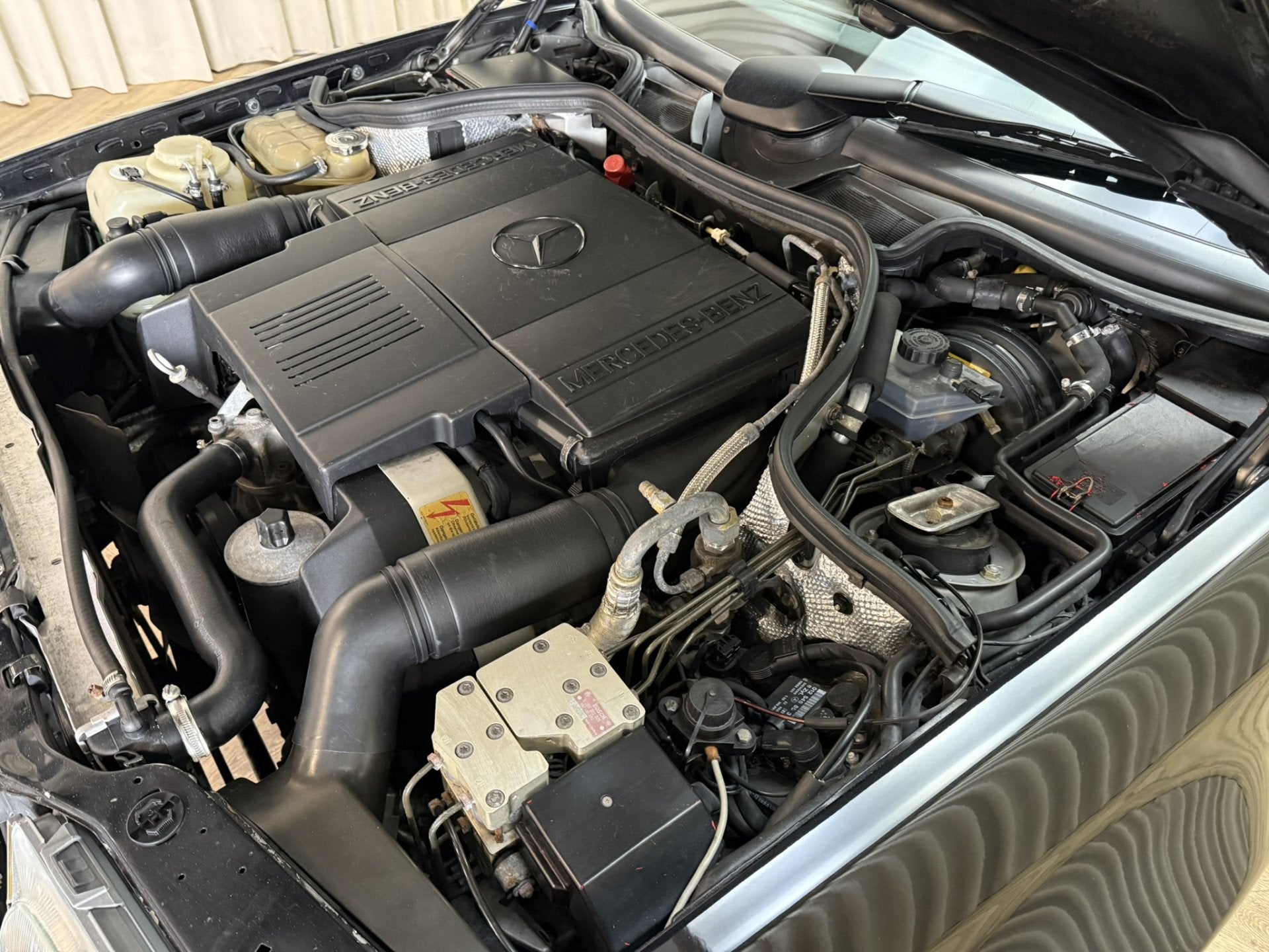Mercedes-Benz E-Klasse 200-500 500E / 5.0 V8 / 326 PK / AMG, Auto's, Automaat, Achterwielaandrijving, 5000 cc, Zwart