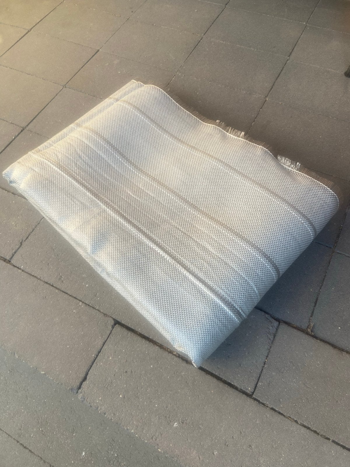 Grijs gestreept tentzeil, Ophalen, Gebruikt
