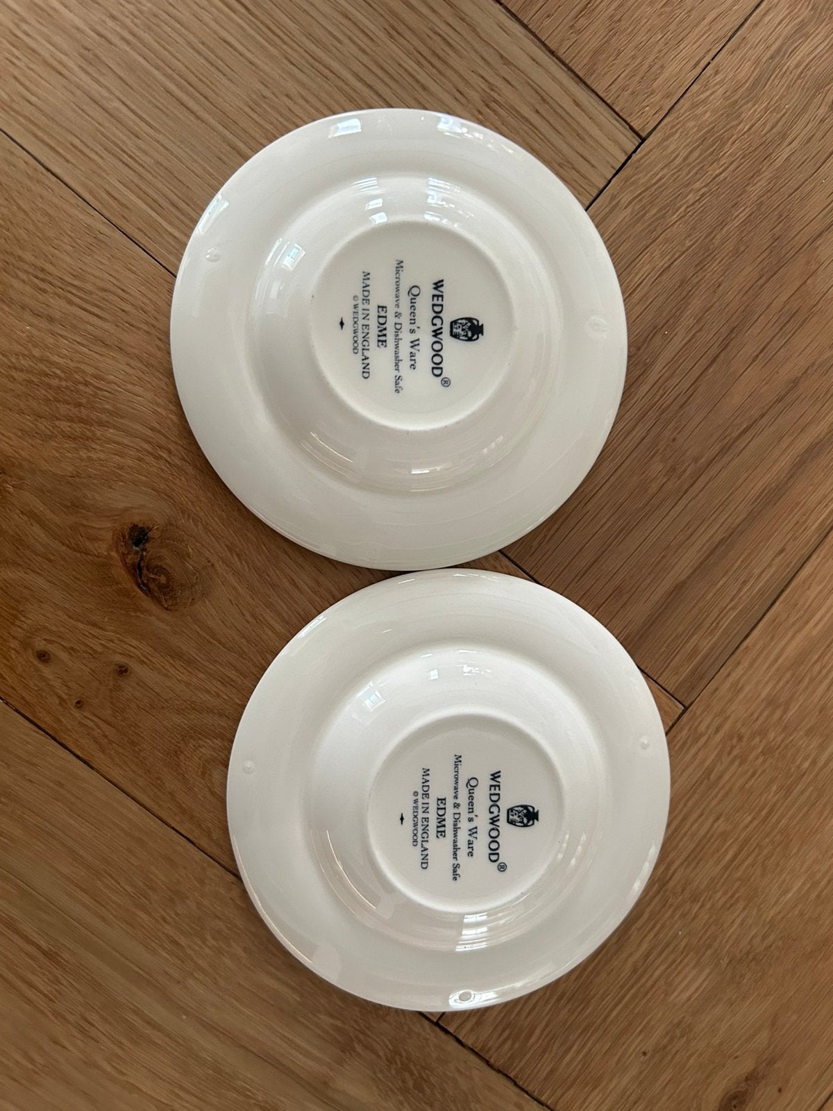 Wedgewood Edme asbakken 2 stuks, Huis en Inrichting, Keuken | Servies, Ophalen, Zo goed als nieuw, Aardewerk, Overige typen