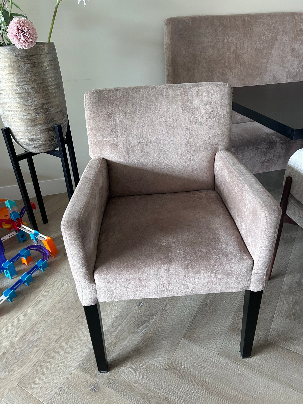 3x Comfortabele eetkamerstoel met armleuningen, Huis en Inrichting, Ophalen, Gebruikt, Overige kleuren, Eén