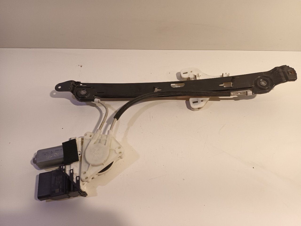 Raammechaniek elektrisch rechts achter Seat Altea, Onderdelen@venauto.nl, Van der Ven Autorecycling B.V., Gebruikt, Ettenseweg 76, 4706 PB Roosendaal, The Netherlands