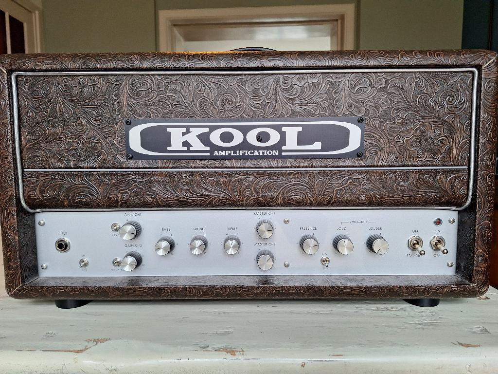 Kool 1984 gitaar versterker + 2x12 cabinet, Ophalen, Zo goed als nieuw, Gitaar, Minder dan 50 watt