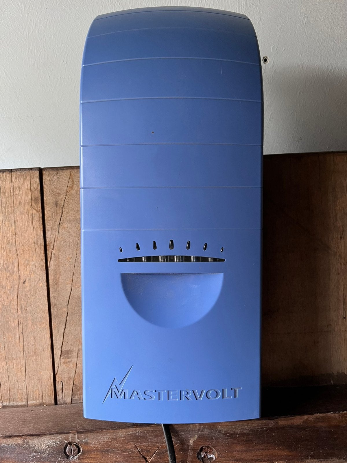 Soladin Mastervolt 600 + 2x295w JA solar zonnepanelen, Ophalen