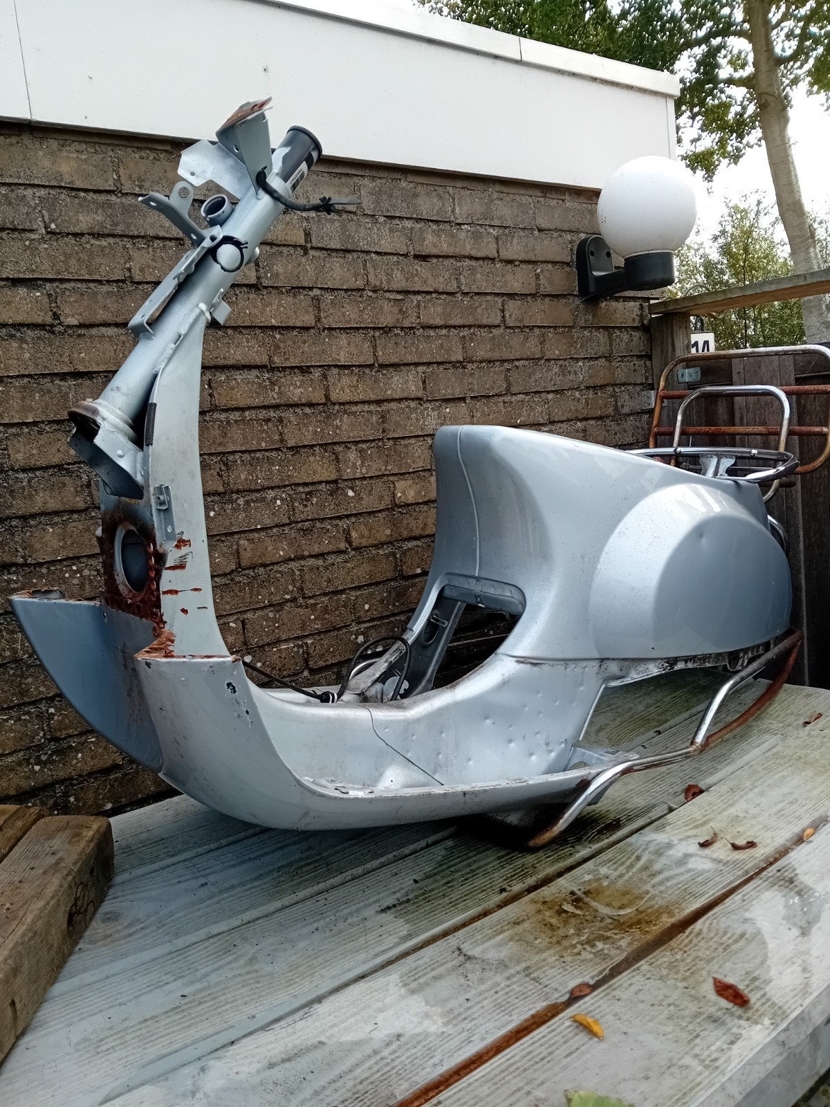 Vespa frame - opknapper met oppervlakte roest, Ophalen, Gebruikt, Overige modellen
