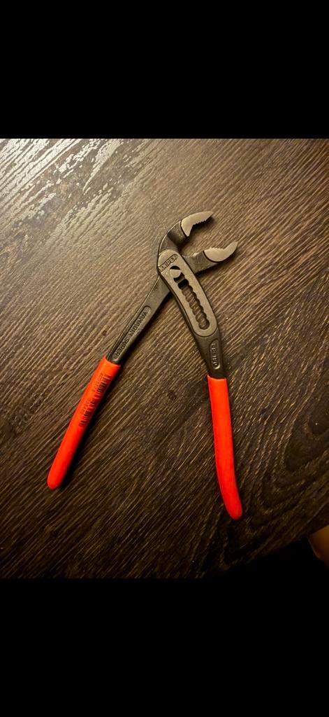 Knipex Waterpomptang - Zo goed als nieuw, Doe-het-zelf en Verbouw, Gereedschap | Handgereedschap, Verzenden, Zo goed als nieuw