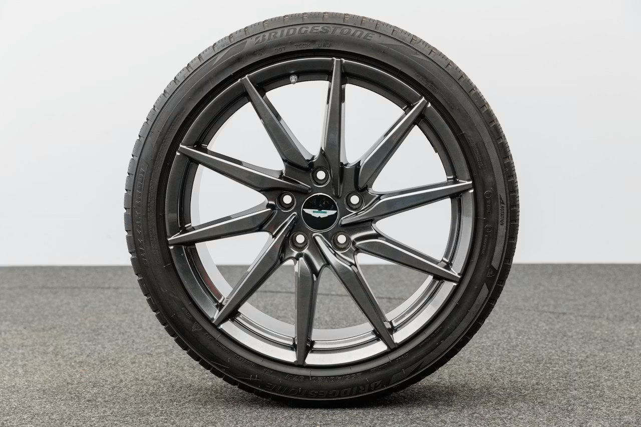 Aston martin velgen 20inch voor db11 of vantage, Ophalen of Verzenden, 20 inch, Winterbanden, Banden en Velgen