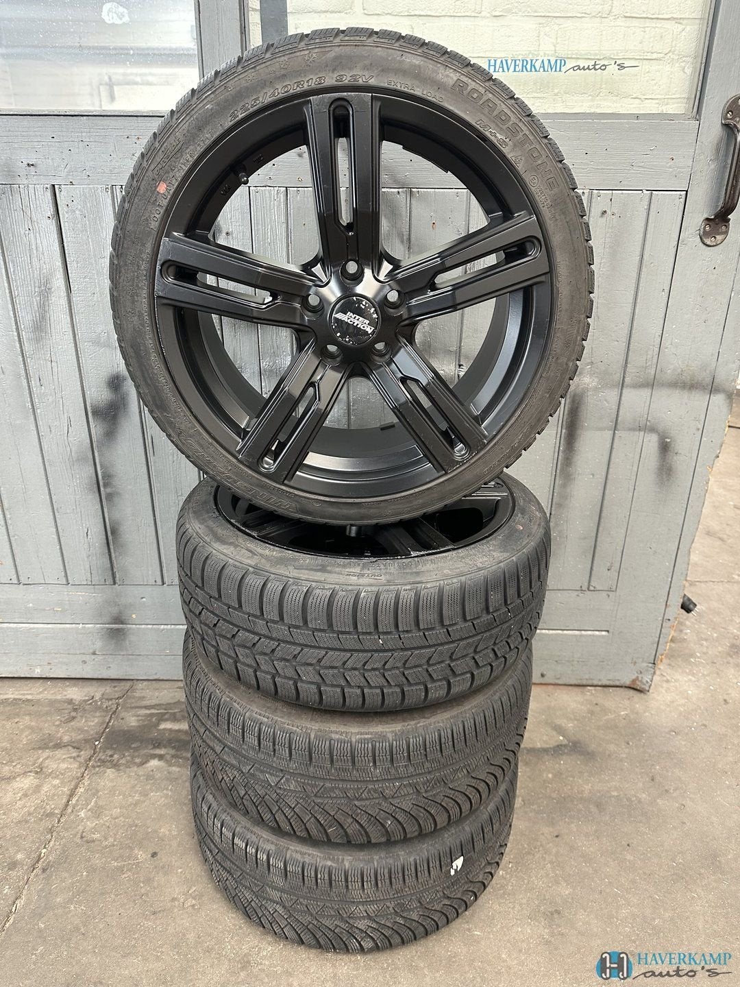 Audi A3 winterset 225 40 18 8-5mm, Ophalen, 18 inch, Gebruikt, -