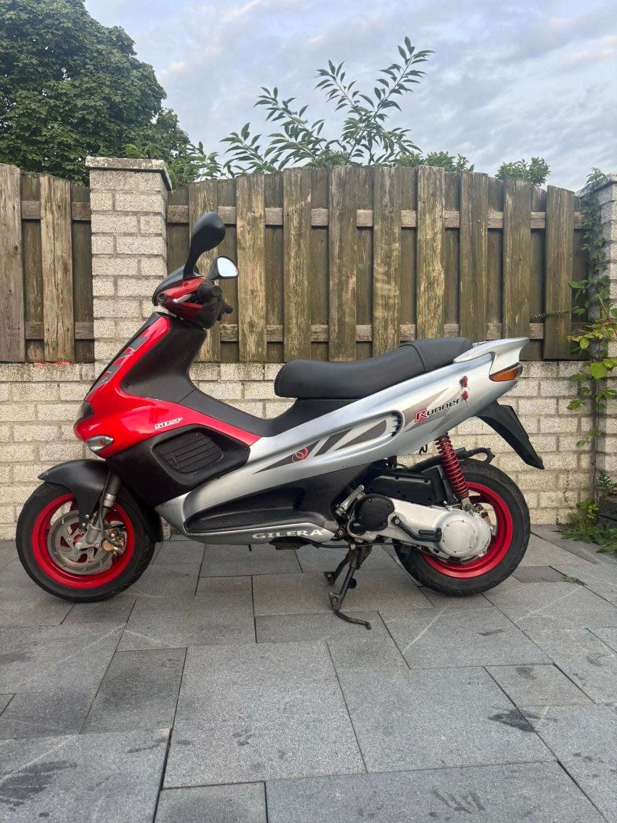 Gilera runner 50cc 2t dd sp pro, Ophalen, Zo goed als nieuw, Tweetakt, Overige modellen