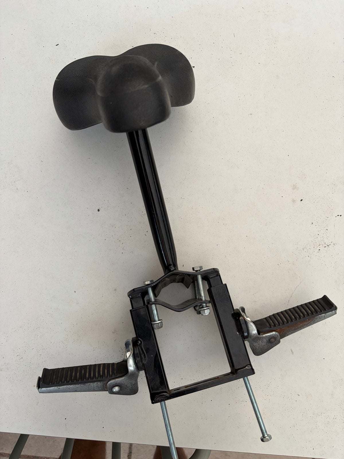 Zadel op stang - buiszadel dubbel frame, Verzenden, Gebruikt, Voorzitje, Voetsteuntjes