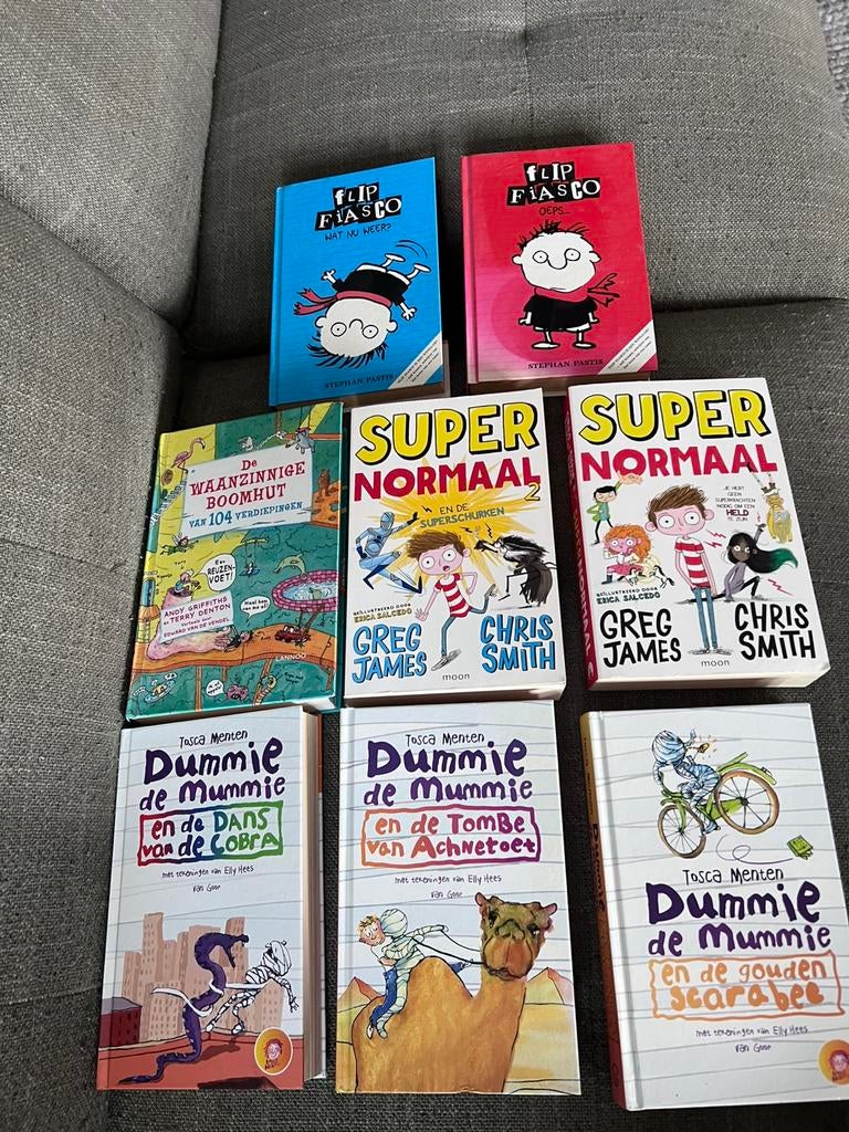 Boeken Dummie de Mummie, Waanzinnige boomhut en flip fiasco, Ophalen of Verzenden, Zo goed als nieuw