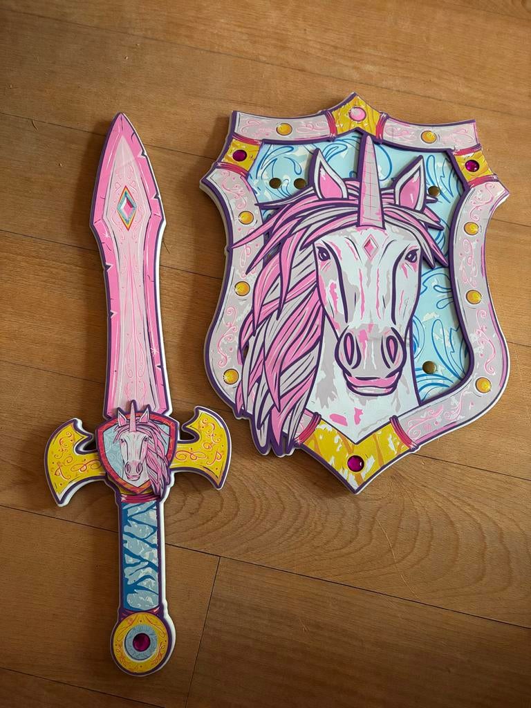 Eenhoorn Zwaard en Schild Speelset - Great Pretenders, Kinderen en Baby's, Ophalen of Verzenden, Zo goed als nieuw, 104 of kleiner