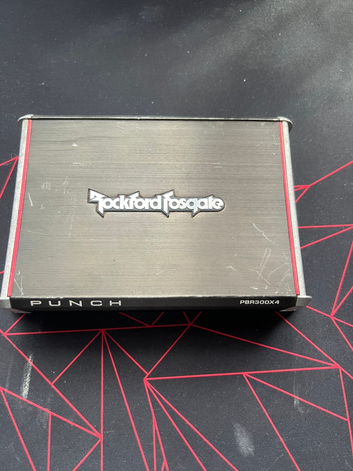Rockford Fosgate Punch PBR300X4 4-kanaals versterker, Auto diversen, Ophalen of Verzenden, Zo goed als nieuw