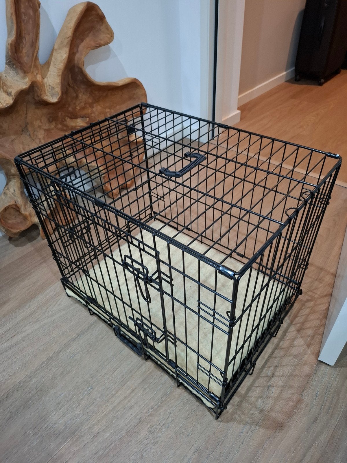 honden bench, Ophalen, Zo goed als nieuw