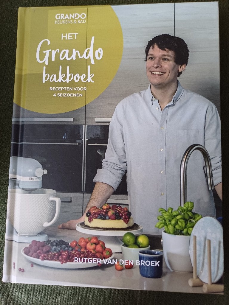 Rutger van den Broek:het Grando bakboek hardcover., Boeken, Ophalen, Gelezen, Rutger van den Broek, Nederland en België