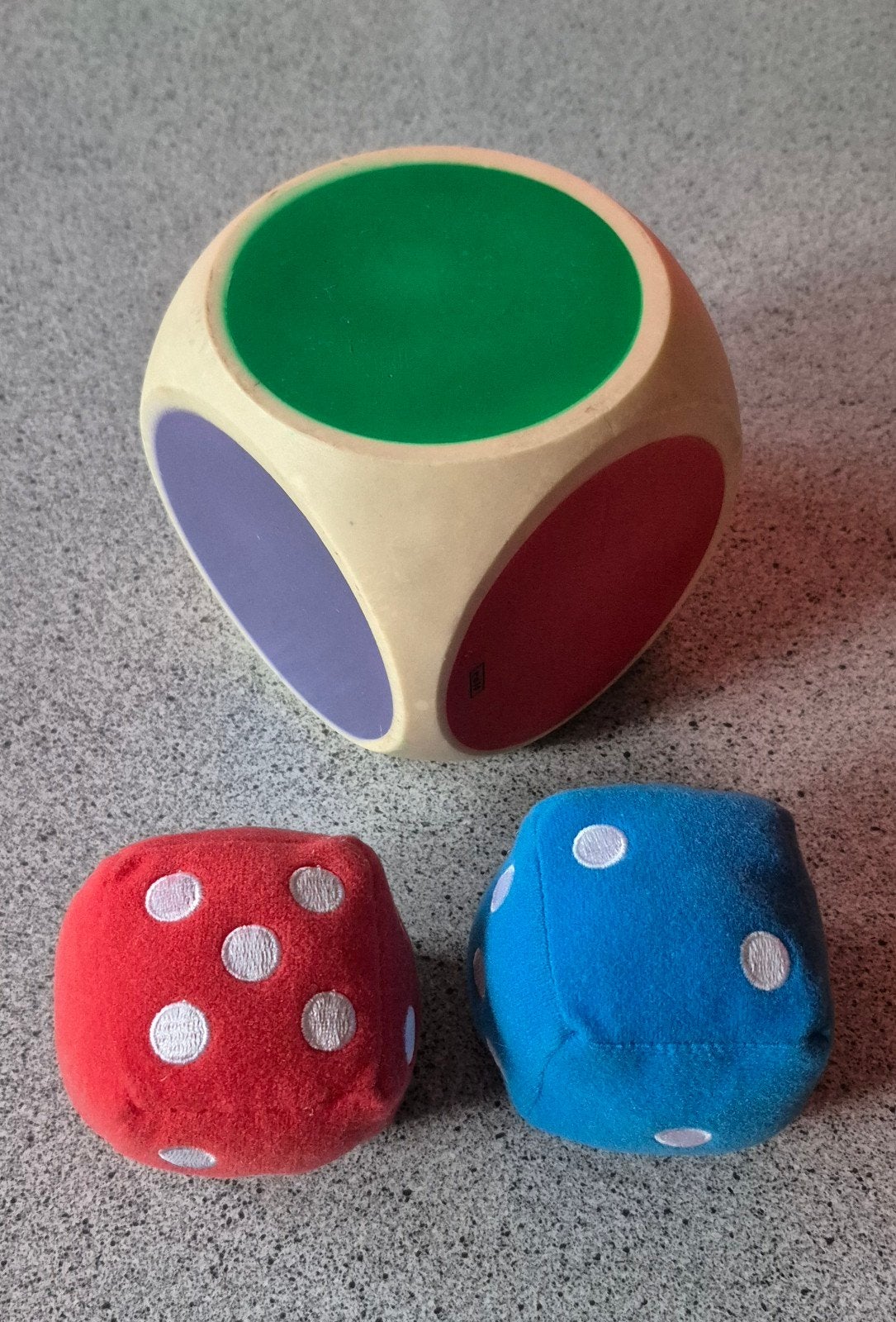 Dobbelstenen set: Kleuren en Stippen (3 stuks), Ophalen of Verzenden, Gebruikt, Rekenen