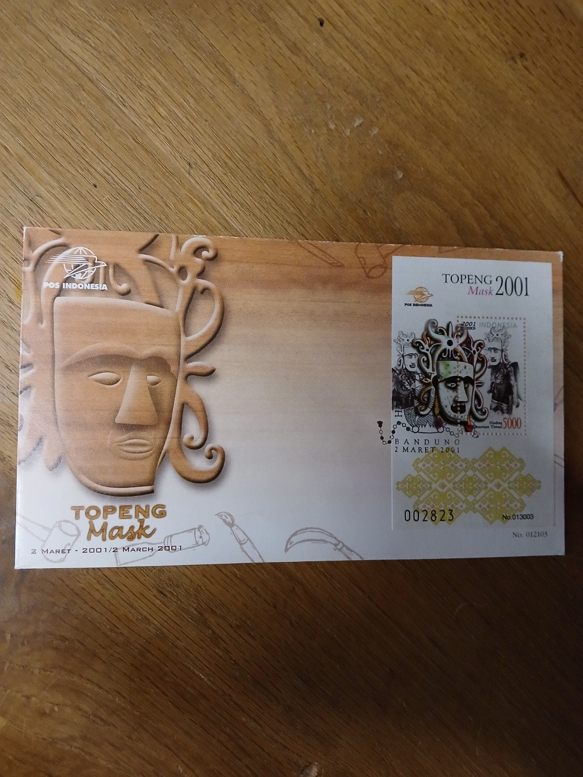 Indonesische Topeng Masker Postzegel 2001 - Eerste Dag Cover, Ophalen of Verzenden, Gestempeld, Zuidoost-Azië